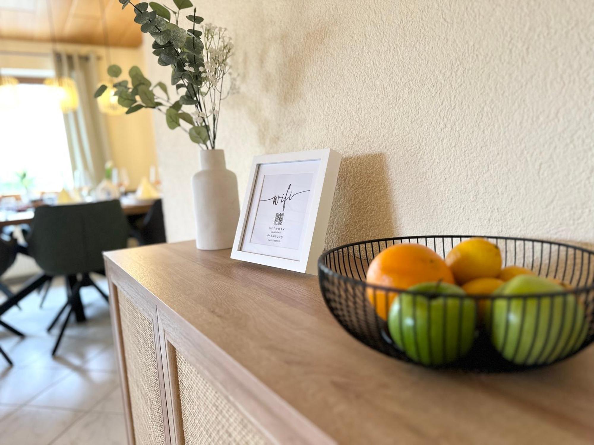 Seehaus Aachblick, Exklusive Appartements Und Ferienwohnungen 乌尔丁根-米尔霍芬 外观 照片