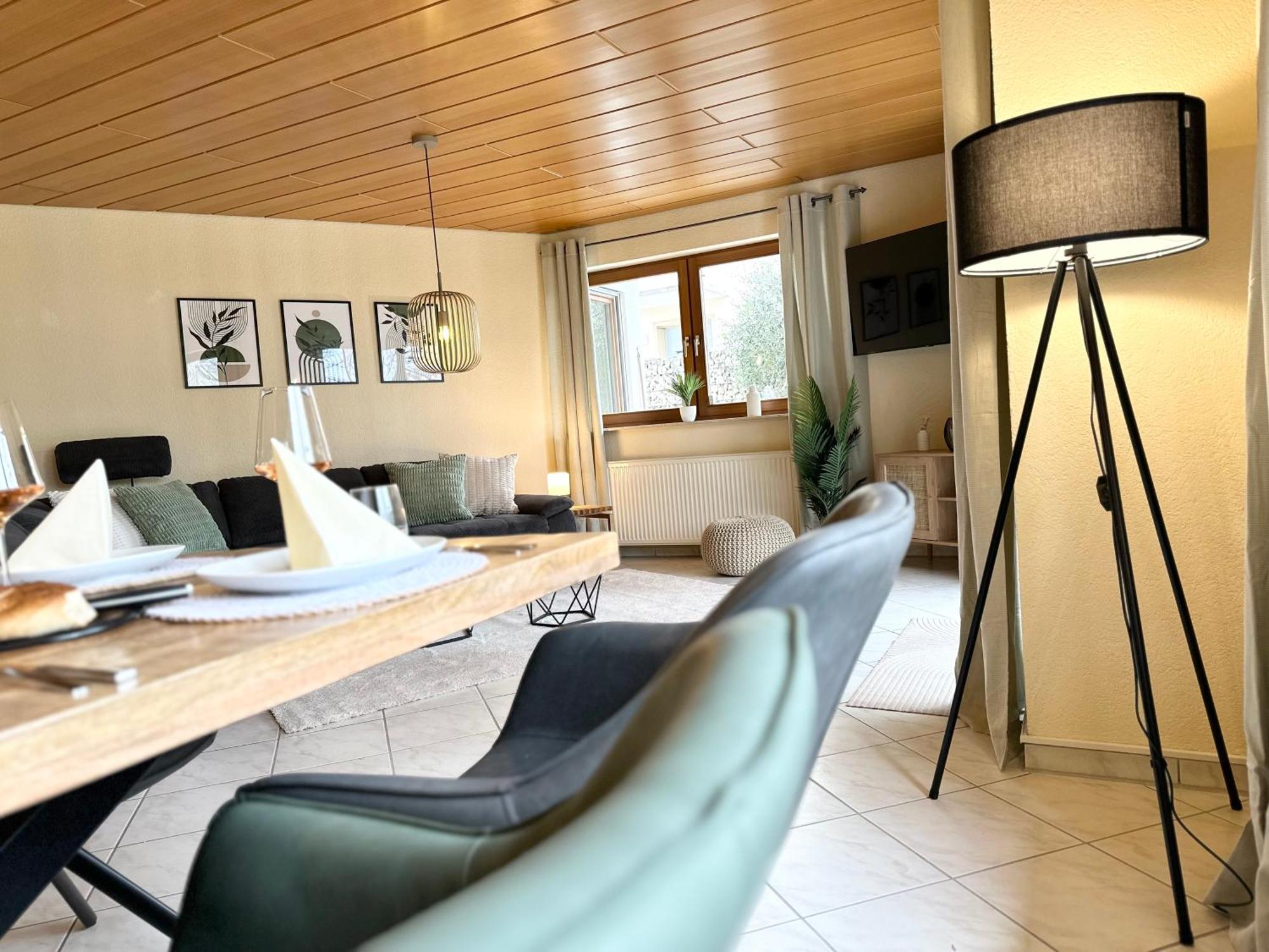 Seehaus Aachblick, Exklusive Appartements Und Ferienwohnungen 乌尔丁根-米尔霍芬 外观 照片