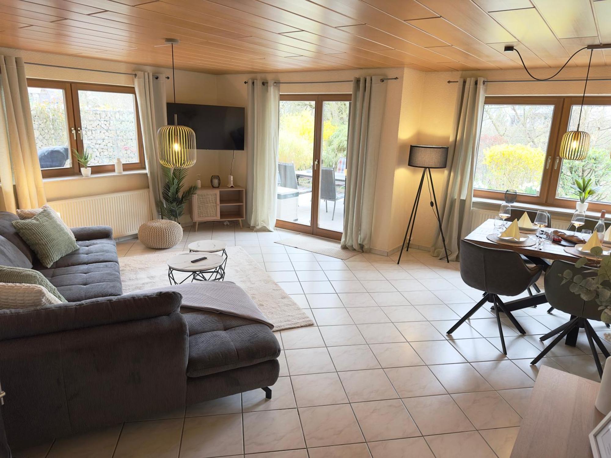 Seehaus Aachblick, Exklusive Appartements Und Ferienwohnungen 乌尔丁根-米尔霍芬 外观 照片
