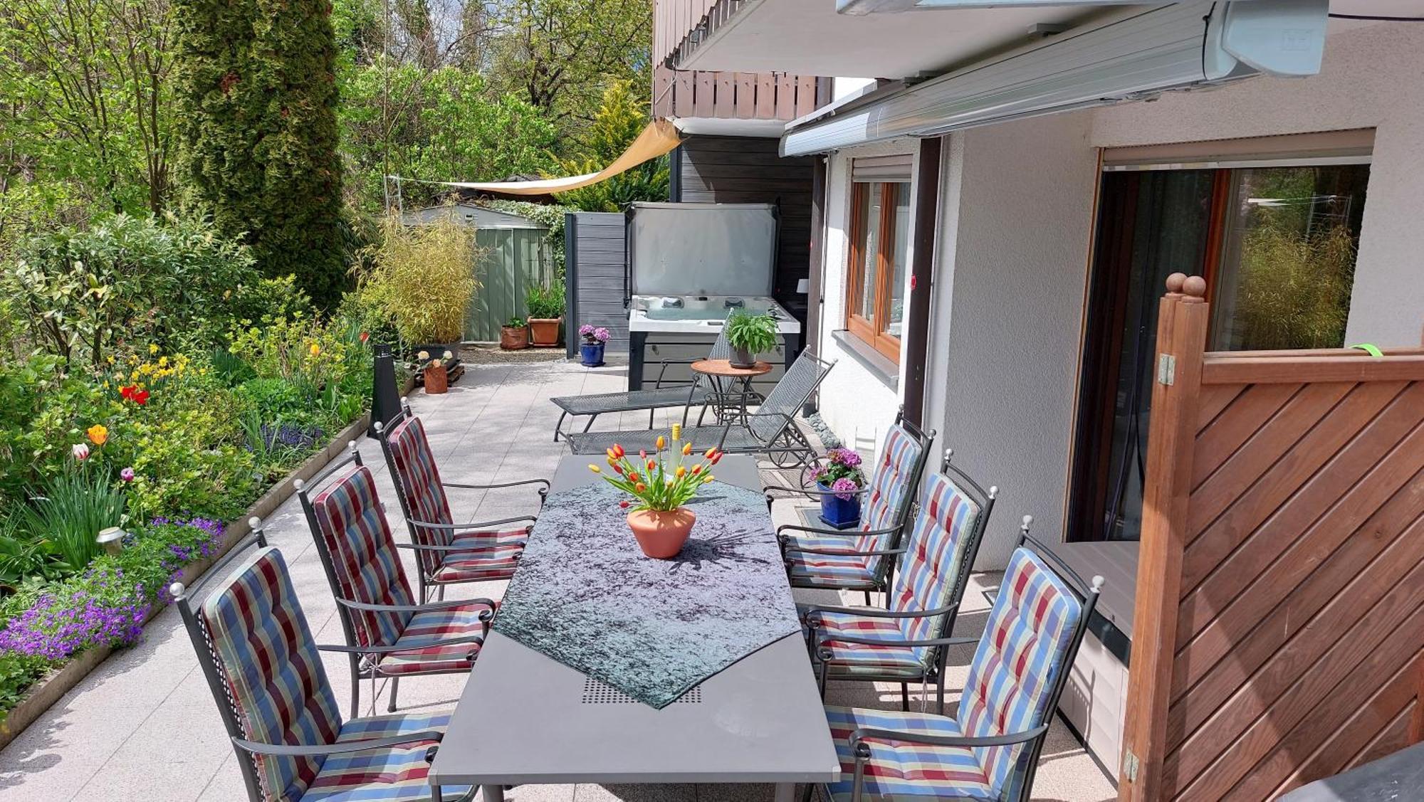 Seehaus Aachblick, Exklusive Appartements Und Ferienwohnungen 乌尔丁根-米尔霍芬 外观 照片