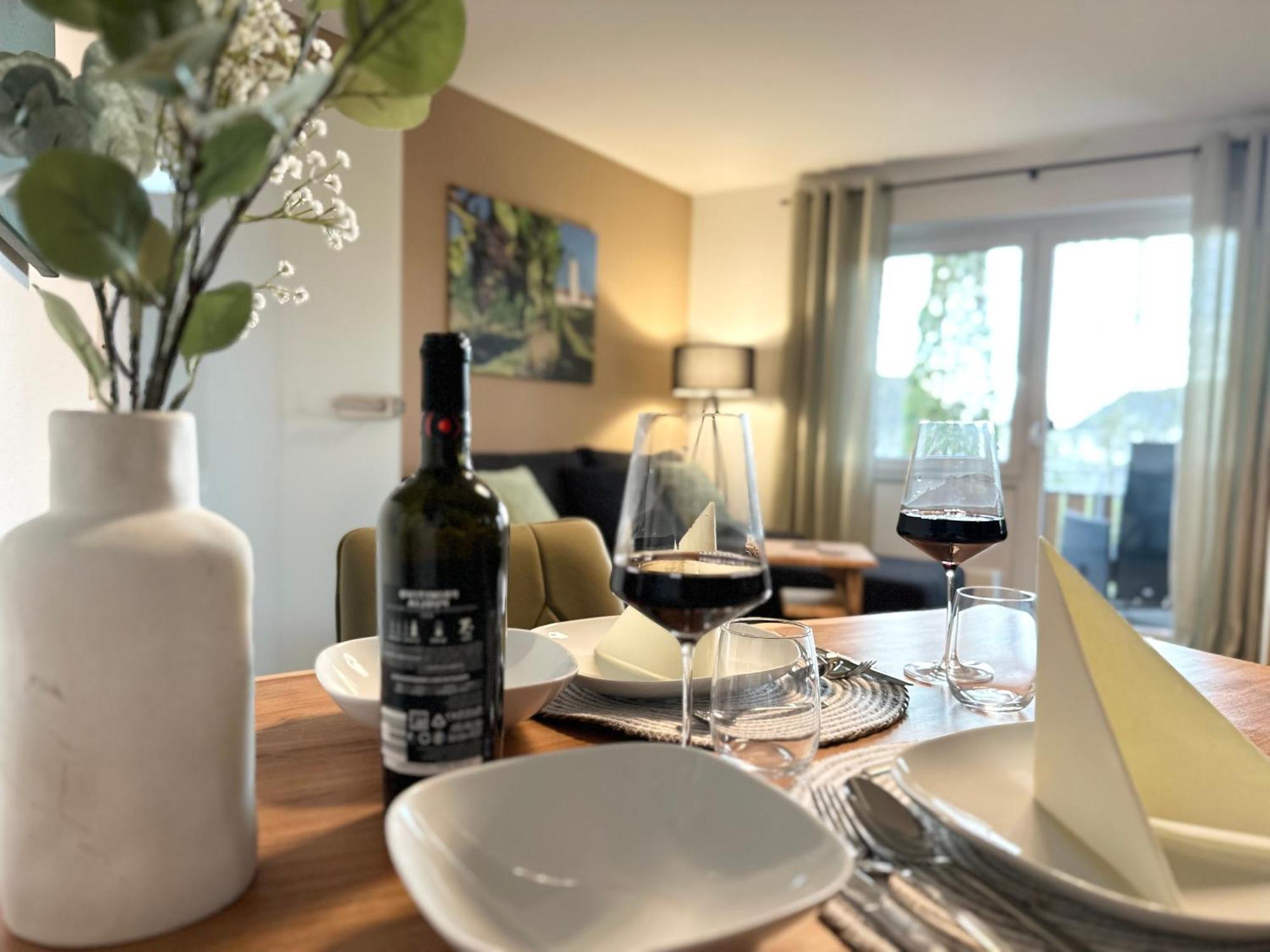 Seehaus Aachblick, Exklusive Appartements Und Ferienwohnungen 乌尔丁根-米尔霍芬 外观 照片